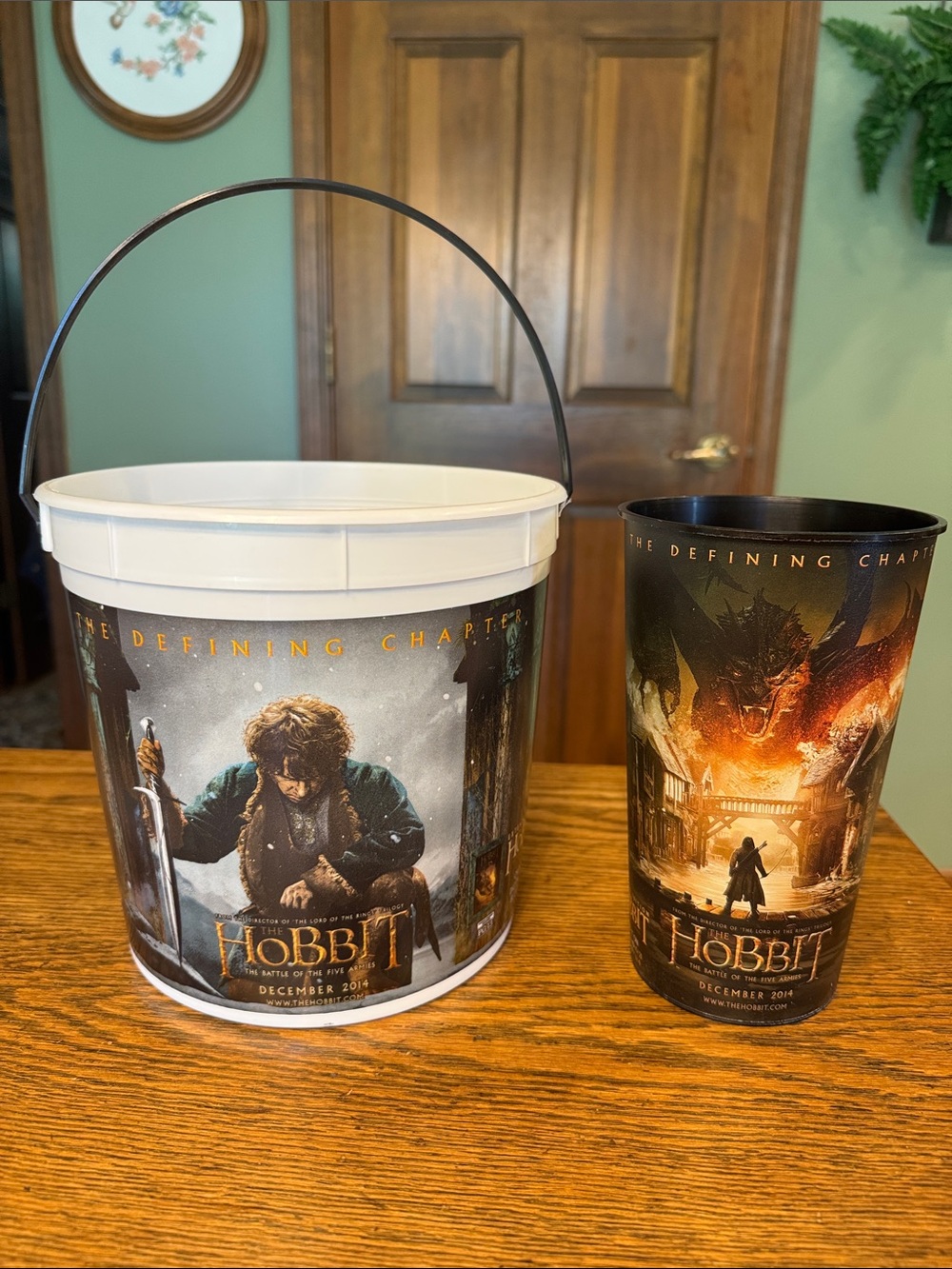 The Hobbit Movie Promotional Bucket & Cup - Black and White, December 2014